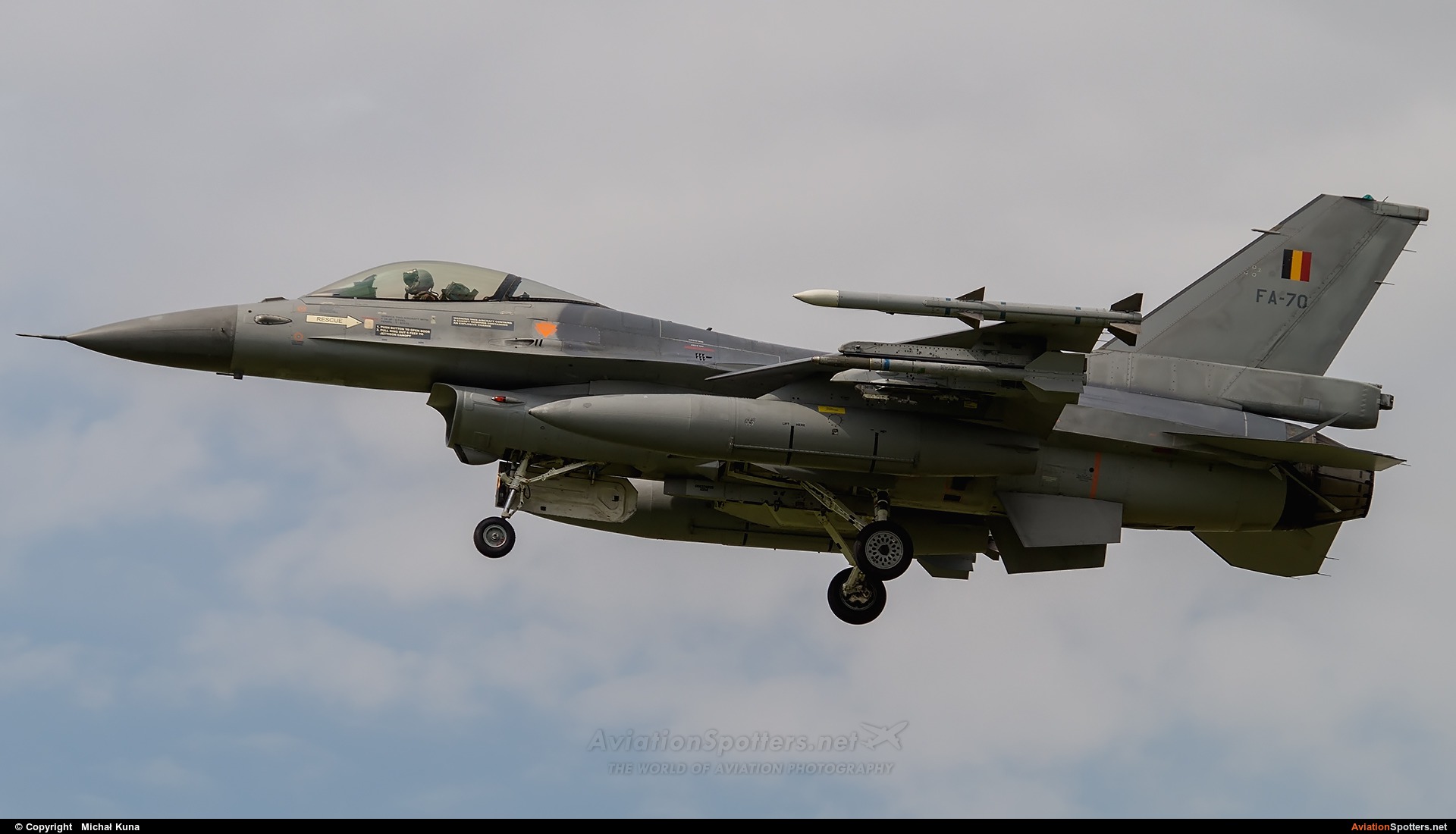 Belgium - Air Force  -  F-16AM Fighting Falcon  (FA-70) By Michał Kuna (big)