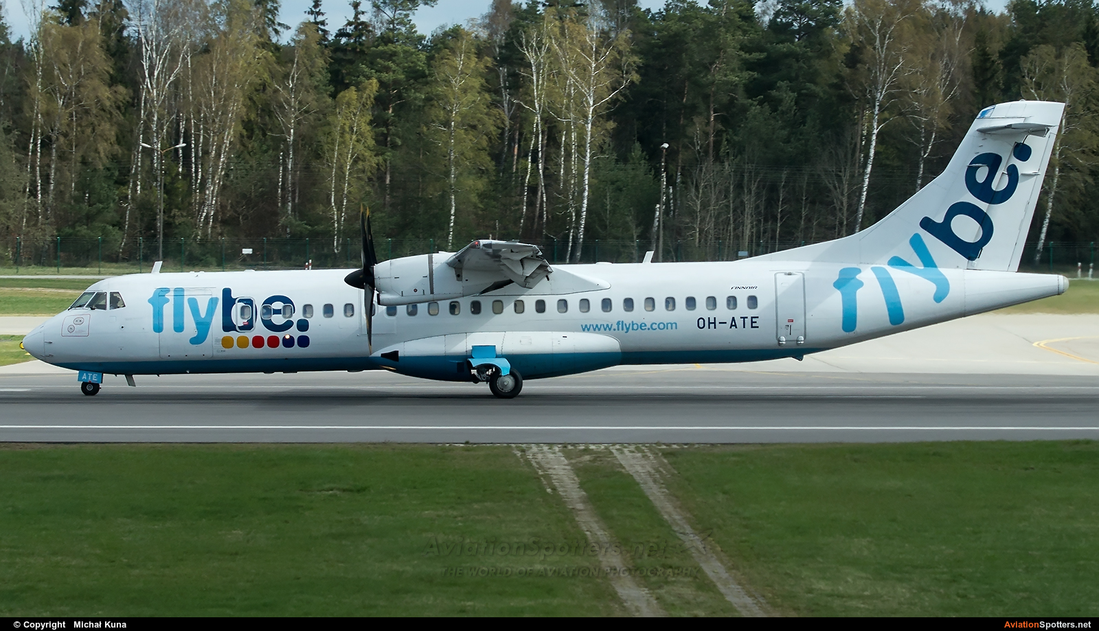 FlyBe Nordic  -  72-500  (OH-ATE) By Michał Kuna (big)