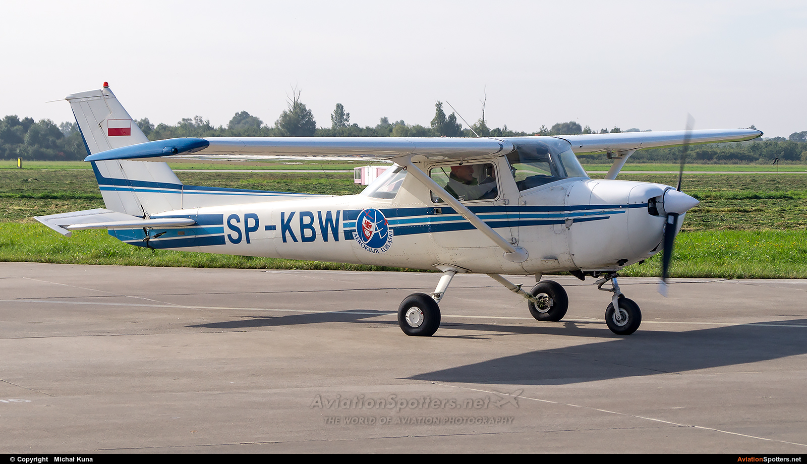 Aeroklub Elbląski  -  152  (SP-KBW) By Michał Kuna (big)