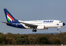 Boeing - 737-700 (HA-LOL) - Csaba Kiraly
