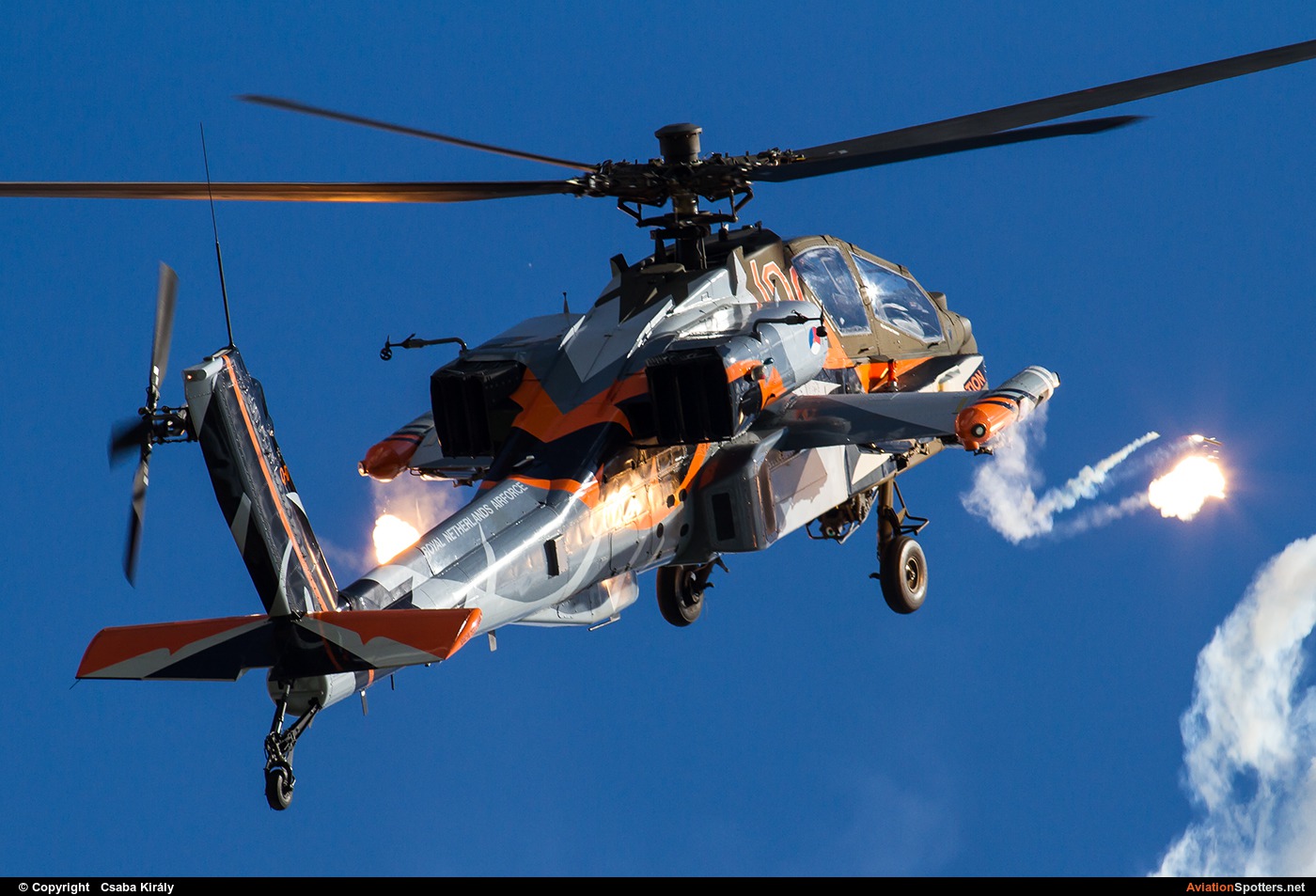 Netherlands - Air Force  -  AH-64DHA Apache  (Q-17) By Csaba Király (Csaba Kiraly)