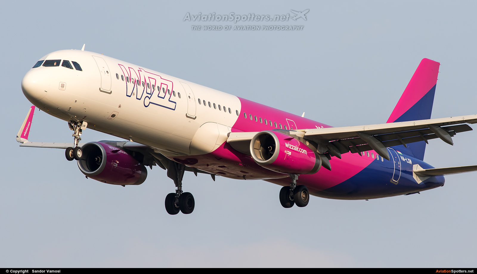 Wizz Air  -  A321-231  (HA-LXN) By Sandor Vamosi (ALEX67)