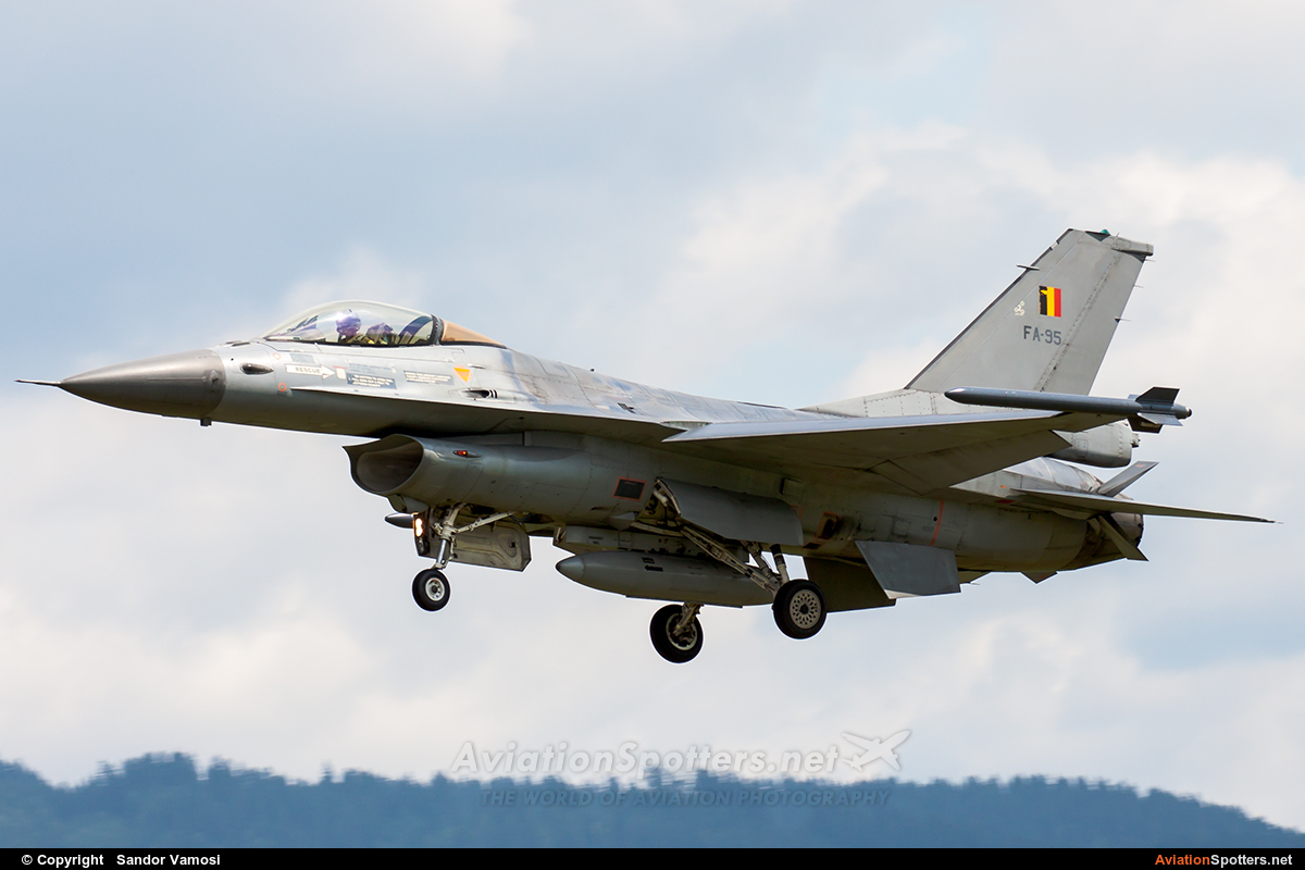 Belgium - Air Force  -  F-16AM Fighting Falcon  (FA-95) By Sandor Vamosi (ALEX67)