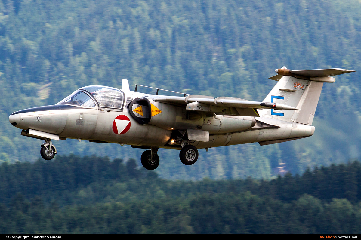 Austria - Air Force  -  105 OE  (1135) By Sandor Vamosi (ALEX67)