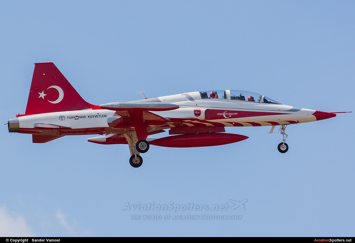 Turkey - Air Force  -  NF-5B  (71-4020) By Sandor Vamosi (ALEX67)