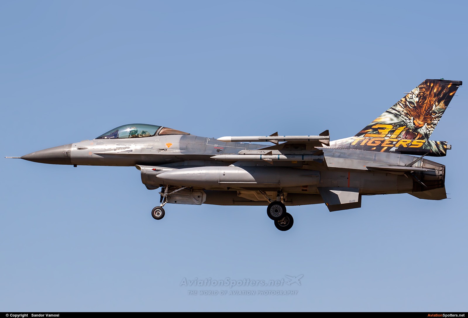 Belgium - Air Force  -  F-16AM Fighting Falcon  (FA-106) By Sandor Vamosi (ALEX67)