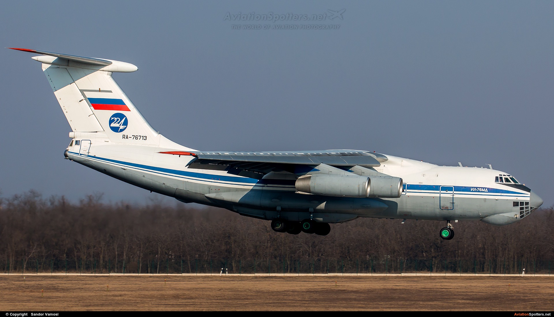 Russia - Air Force  -  Il-76 (all models)  (RA-76713) By Sandor Vamosi (ALEX67)