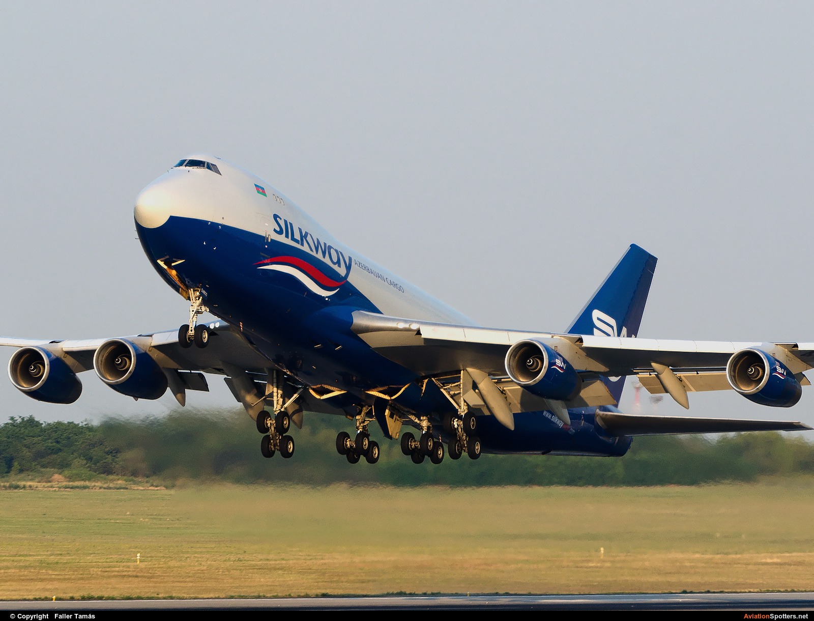 Silk Way Airlines  -  747-400F  (4K-SW800) By Faller Tamás (fallto78)