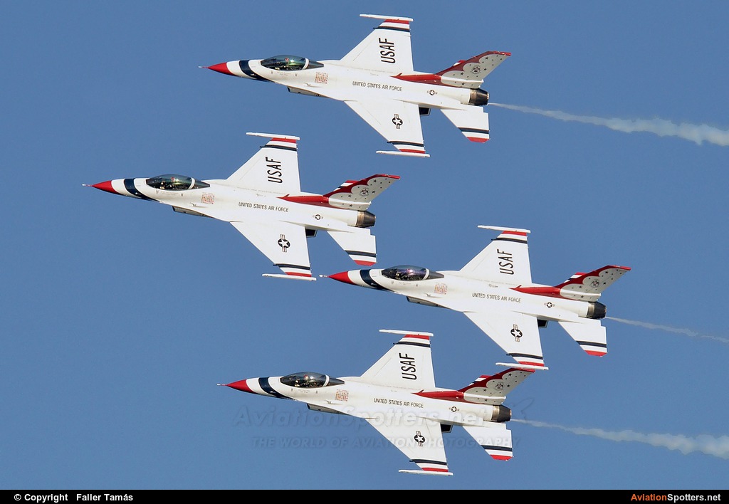 USA - Air Force : Thunderbirds  -  F-16C Fighting Falcon  (92-3888) By Faller Tamás (fallto78)