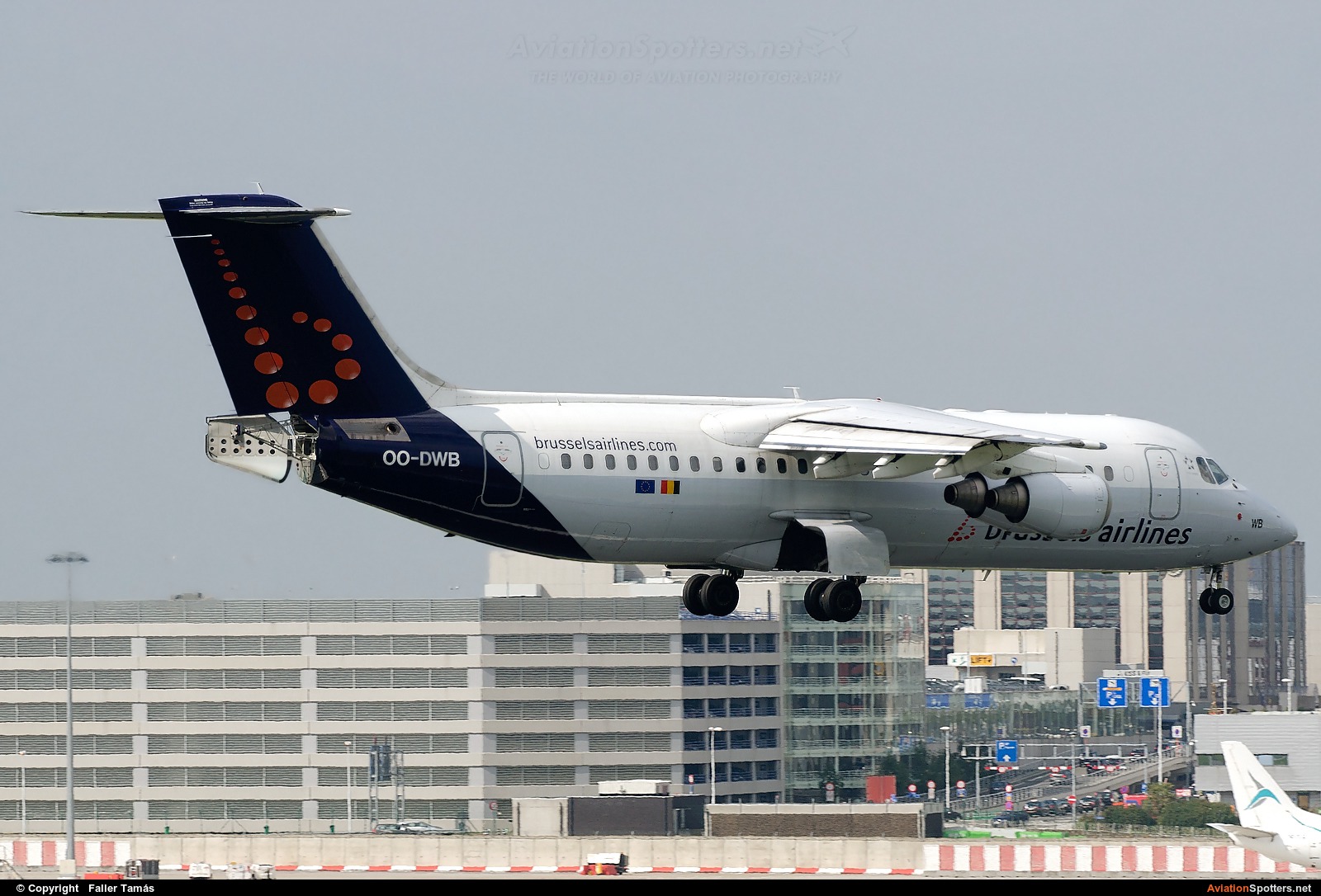 Brussels Airlines  -  BAe 146-300-Avro RJ100  (OO-DWB) By Faller Tamás (fallto78)