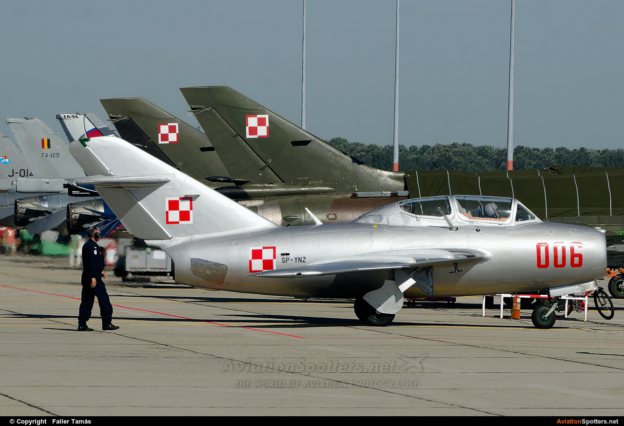 Private  -  MiG-15 UTI  (SP-YNZ) By Faller Tamás (fallto78)