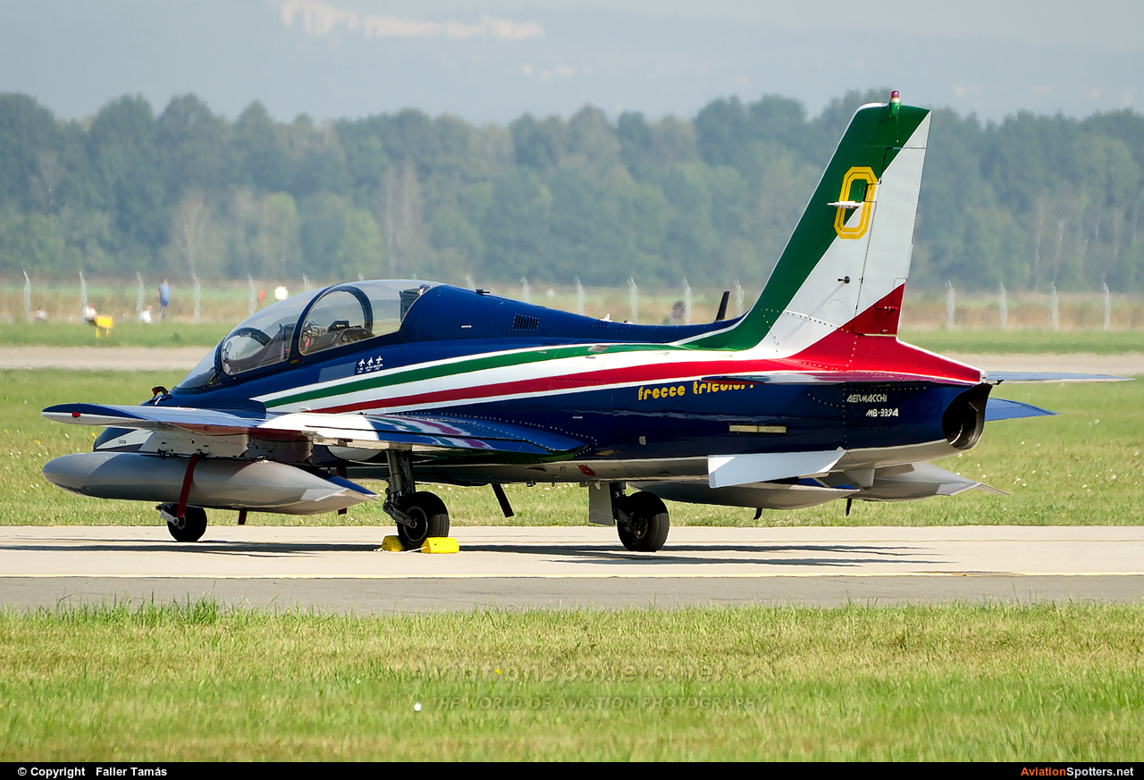 Italy - Air Force : Frecce Tricolori  -  MB-339-A-PAN  (MM54486) By Faller Tamás (fallto78)