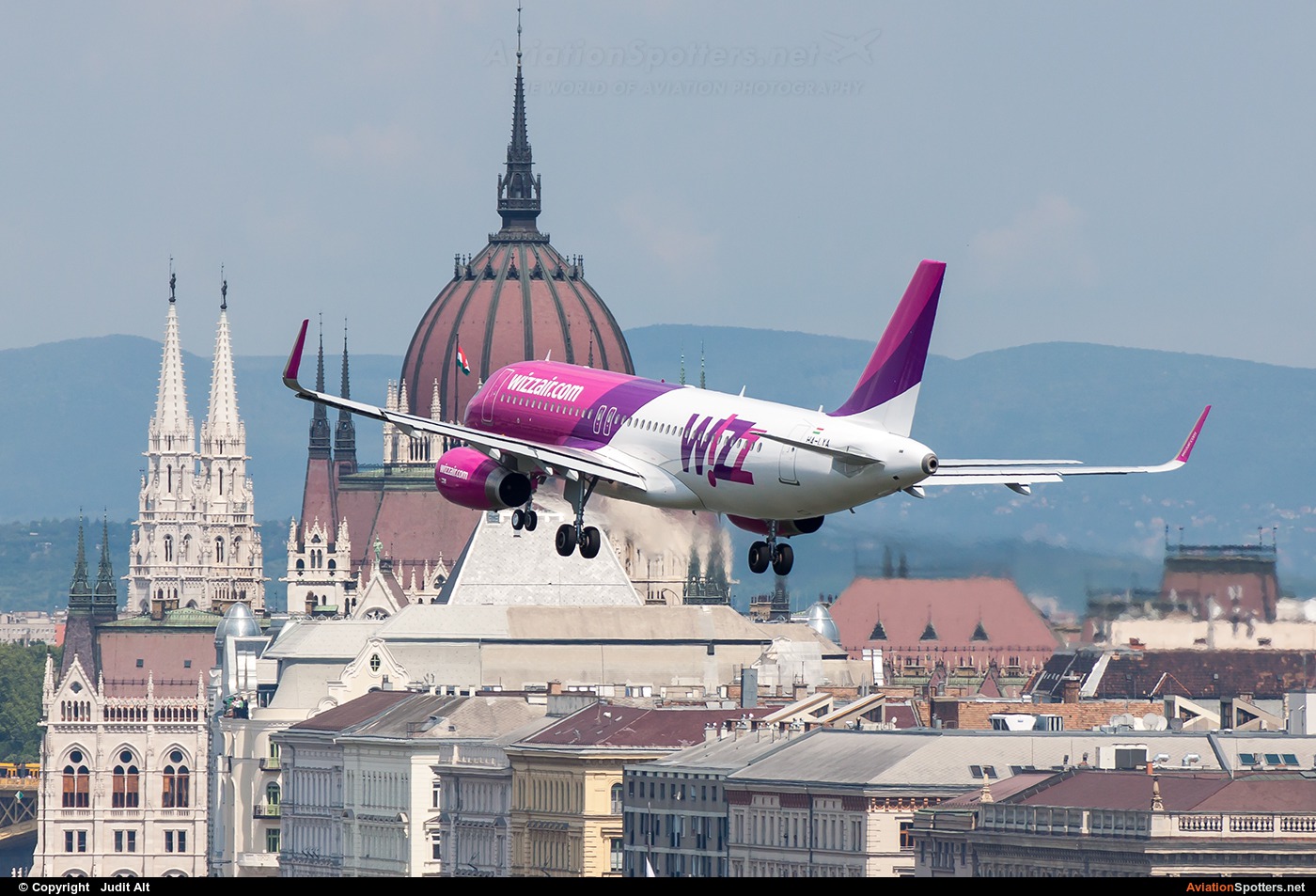 Wizz Air  -  A320  (HA-LYA) By Judit Alt (Judit)