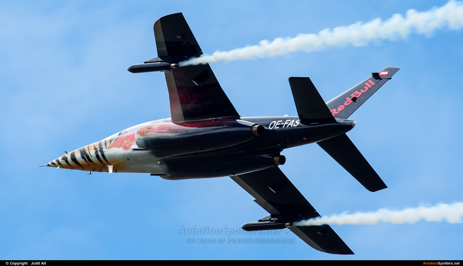 Red Bull  -  Alpha Jet A  (OE-FAS) By Judit Alt (Judit)