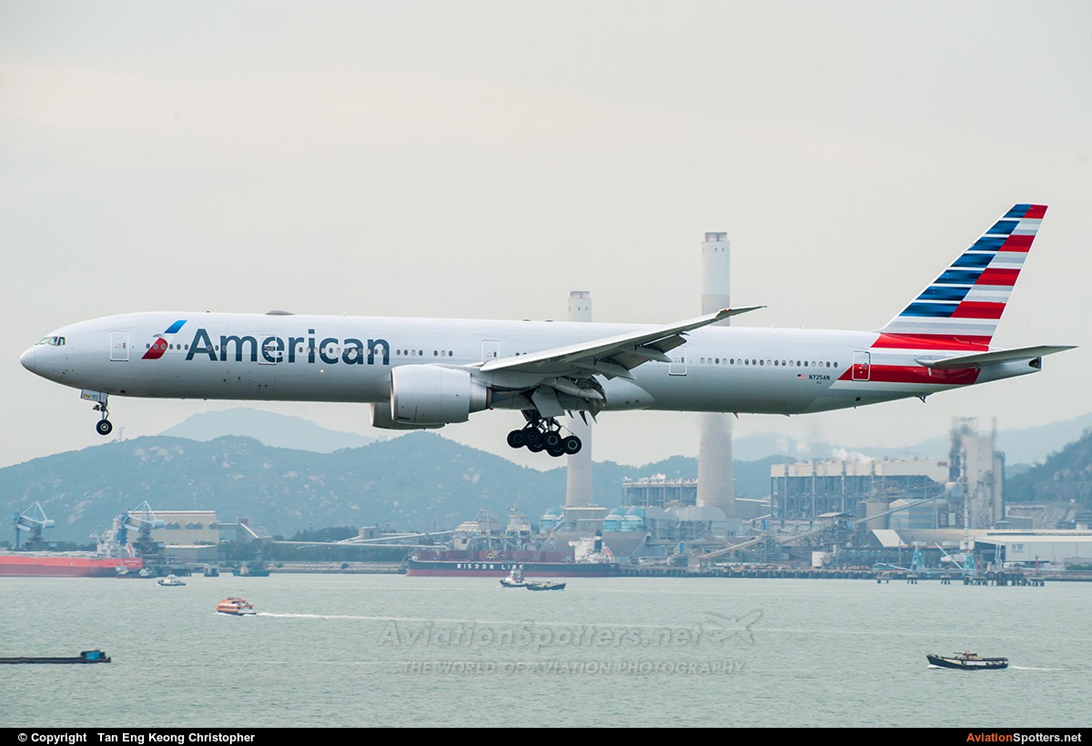 American Airlines  -  777-300ER  (N725AN) By Tan Eng Keong Christopher (Christopher Tan Eng Keong)