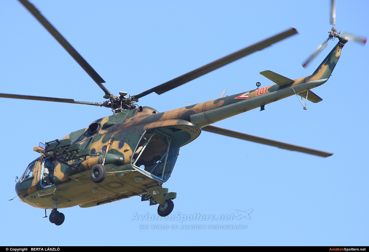 Hungary - Air Force  -  Mi-17  (701) By BERTA LÁSZLÓ (BERTAL)
