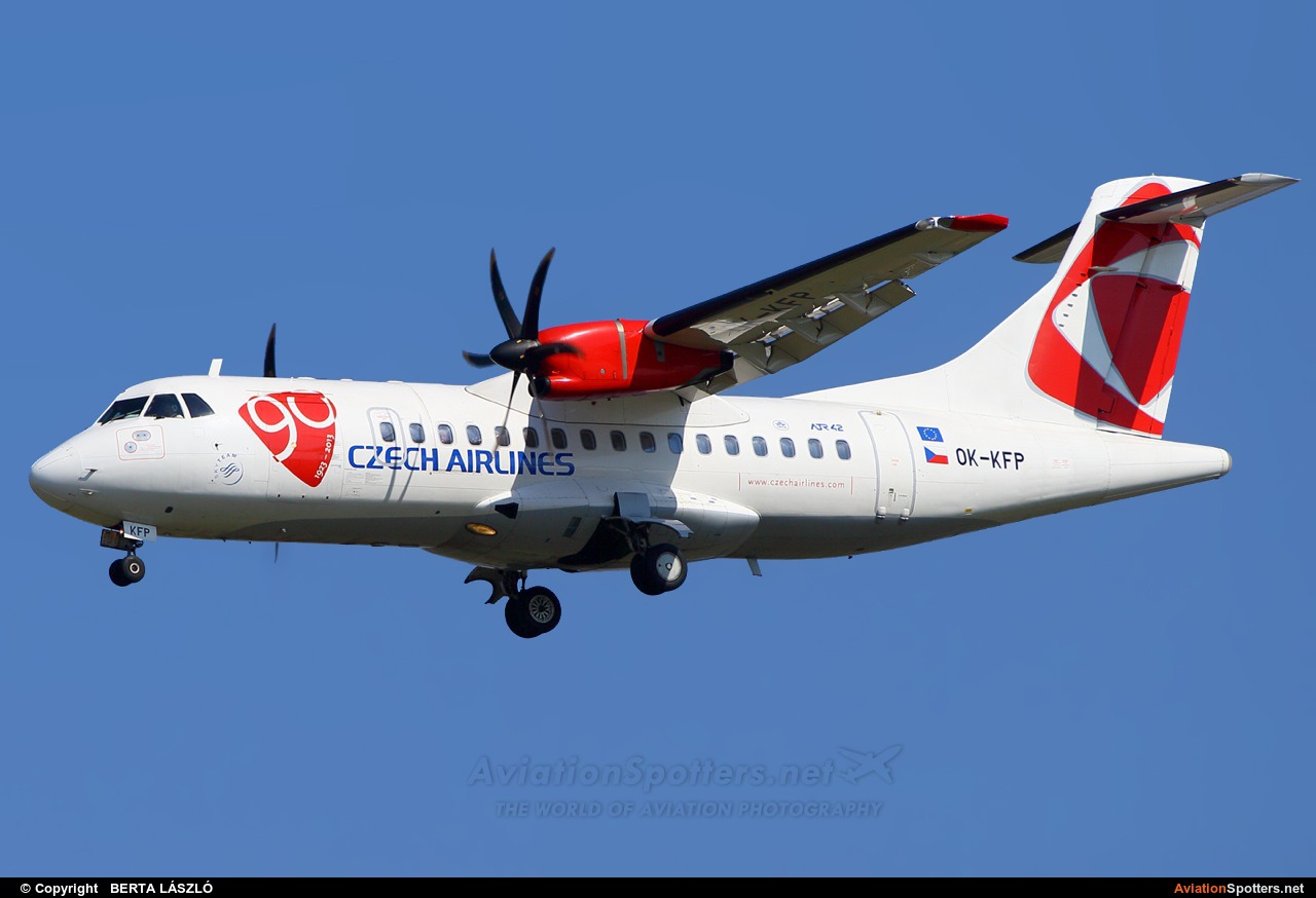CSA - Czech Airlines  -  42  (OK-KFP) By BERTA LÁSZLÓ (BERTAL)