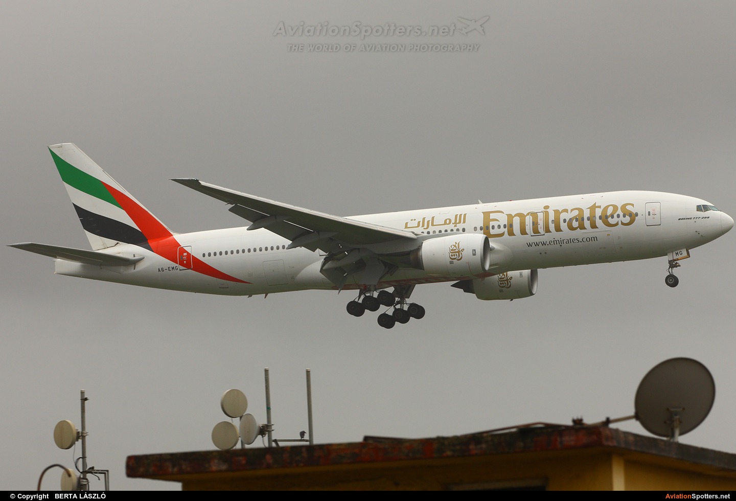 Emirates Airlines  -  777-200ER  (A6-EMG) By BERTA LÁSZLÓ (BERTAL)