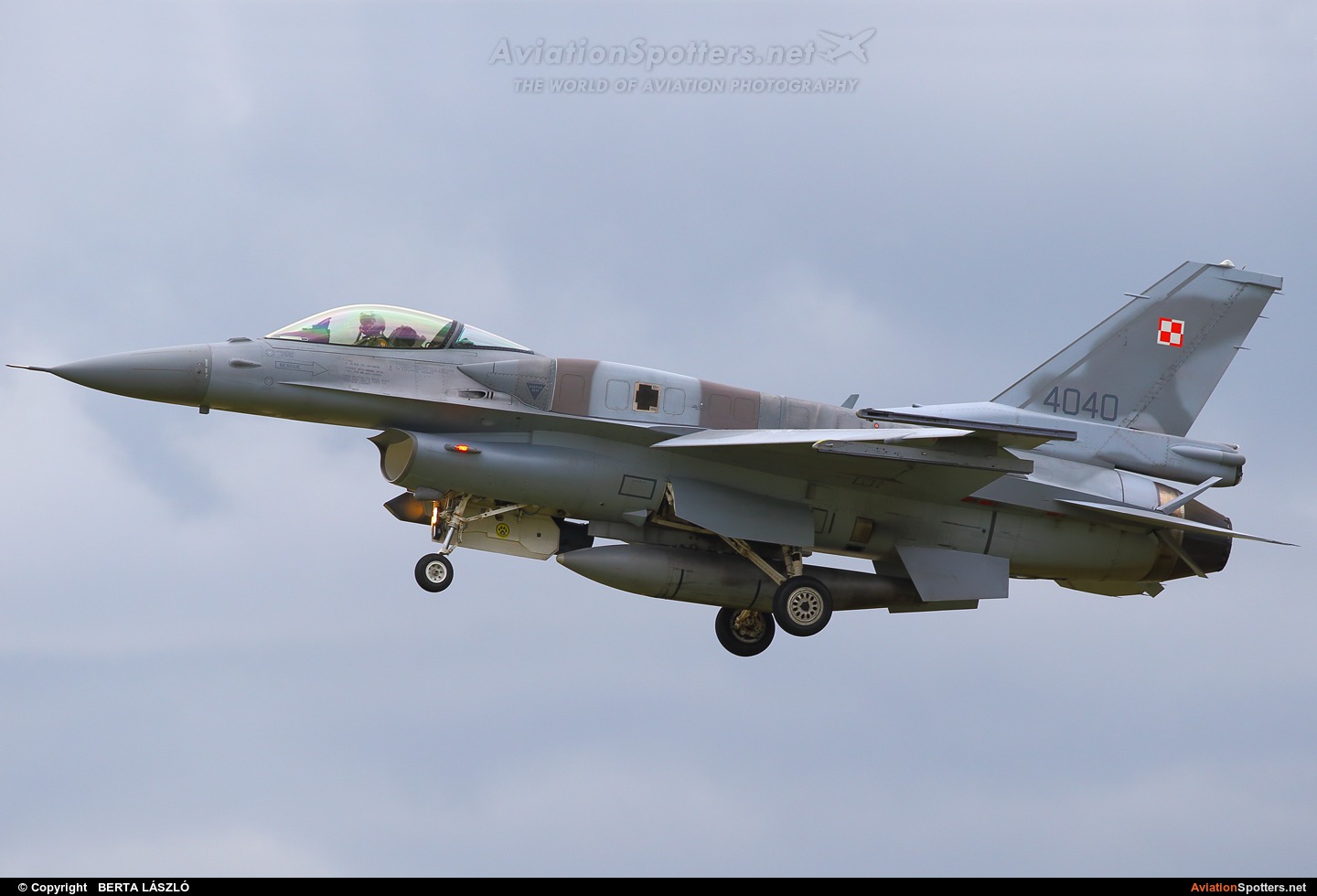 Poland - Air Force  -  F-16CJ  Fighting Falcon  (4040) By BERTA LÁSZLÓ (BERTAL)