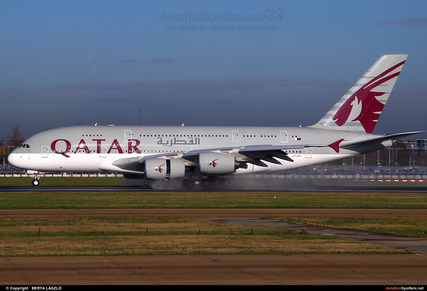Qatar Airways  -  A380-861  (A7- APC) By BERTA LÁSZLÓ (BERTAL)