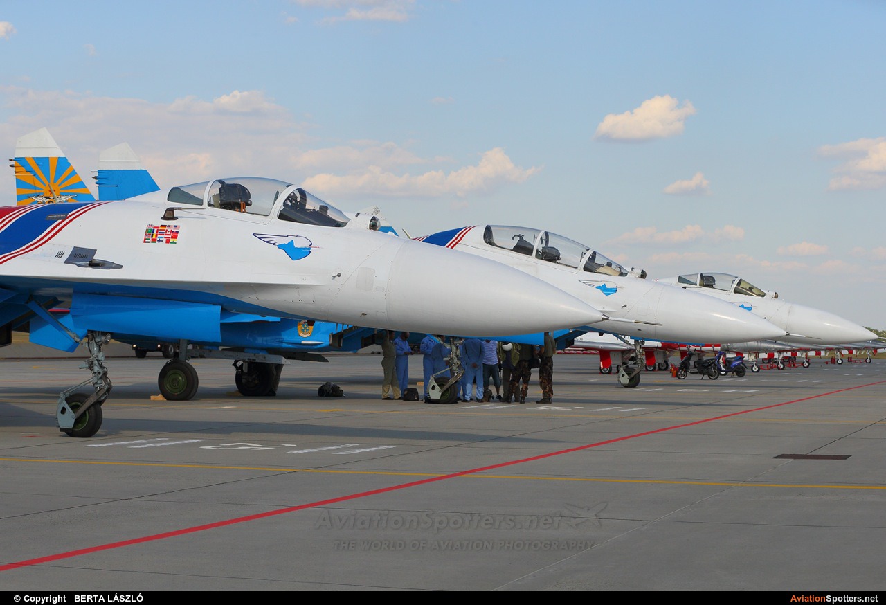 Russia - Air Force : Russian Knights  -  Su-27P  (12) By BERTA LÁSZLÓ (BERTAL)
