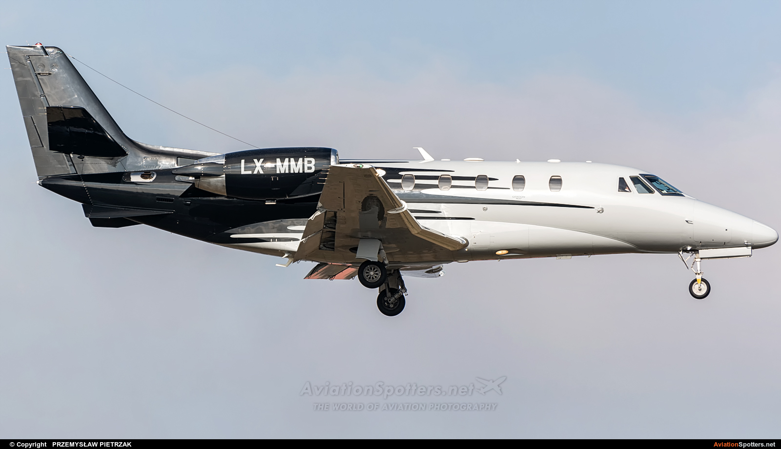 Global Jet Luxembourg  -  560XL Citation XLS  (LX-MMB) By PRZEMYSŁAW PIETRZAK (PEPE74)