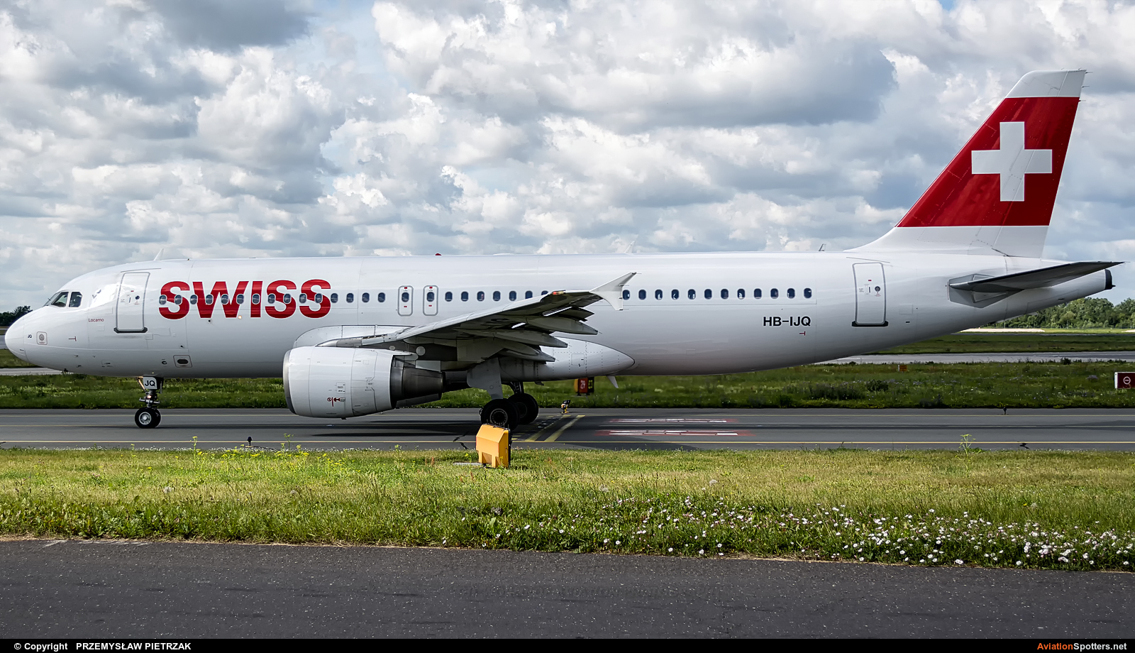 Swiss International  -  A320-214  (HB-IJQ) By PRZEMYSŁAW PIETRZAK (PEPE74)