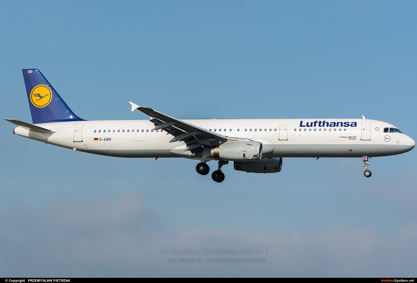 Lufthansa  -  A321  (D-AIRR) By PRZEMYSŁAW PIETRZAK (PEPE74)