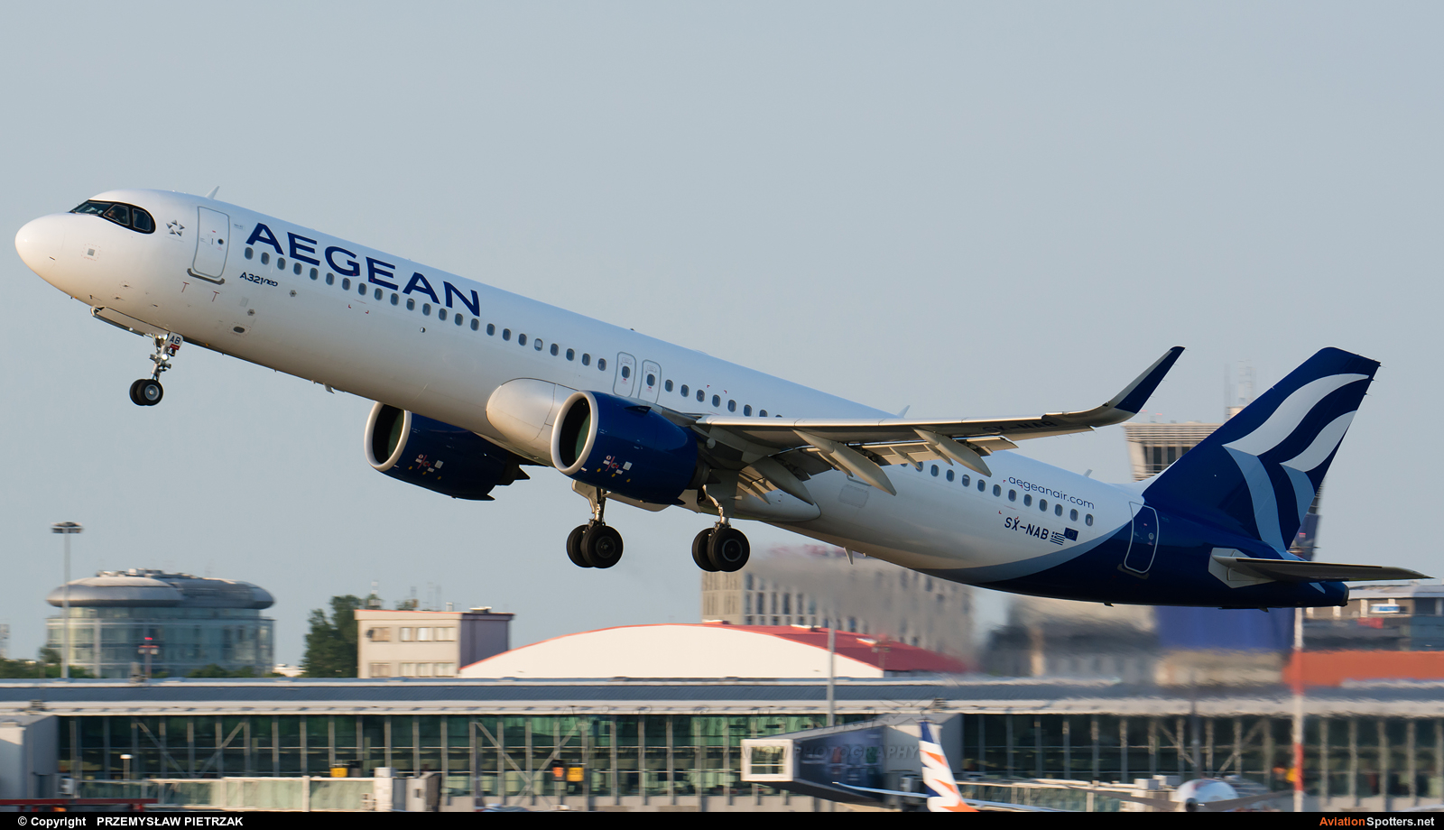 Aegean Airlines  -  A321  (SX-NAB) By PRZEMYSŁAW PIETRZAK (PEPE74)