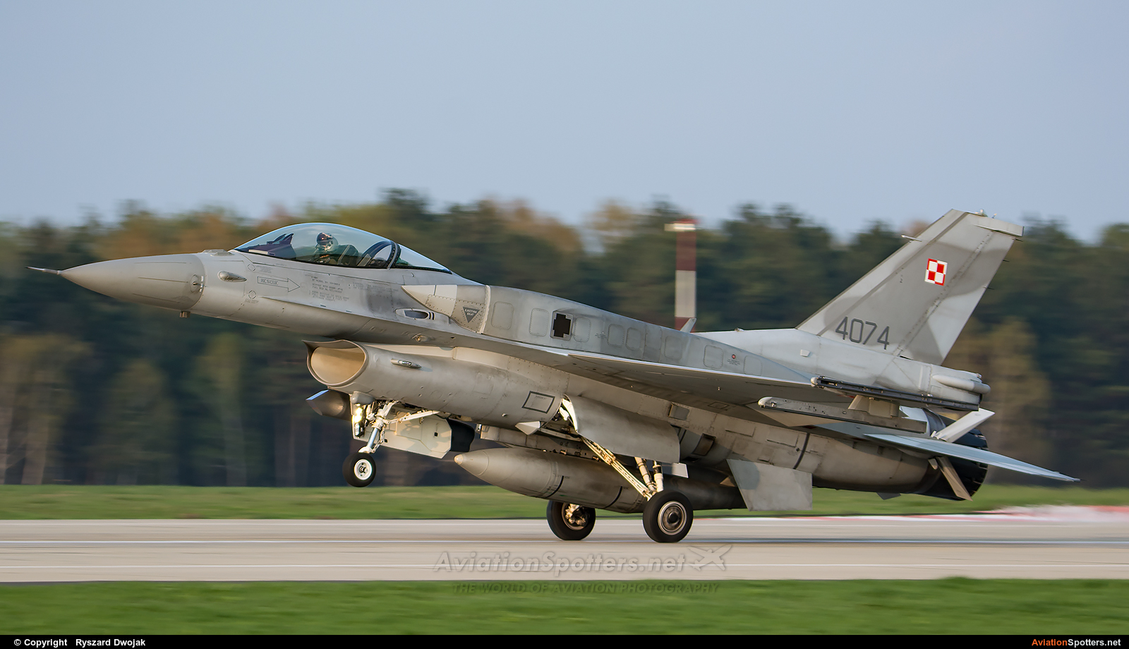 Poland - Air Force  -  F-16C Block 52+ Fighting Falcon  (4074) By Ryszard Dwojak (ryś)