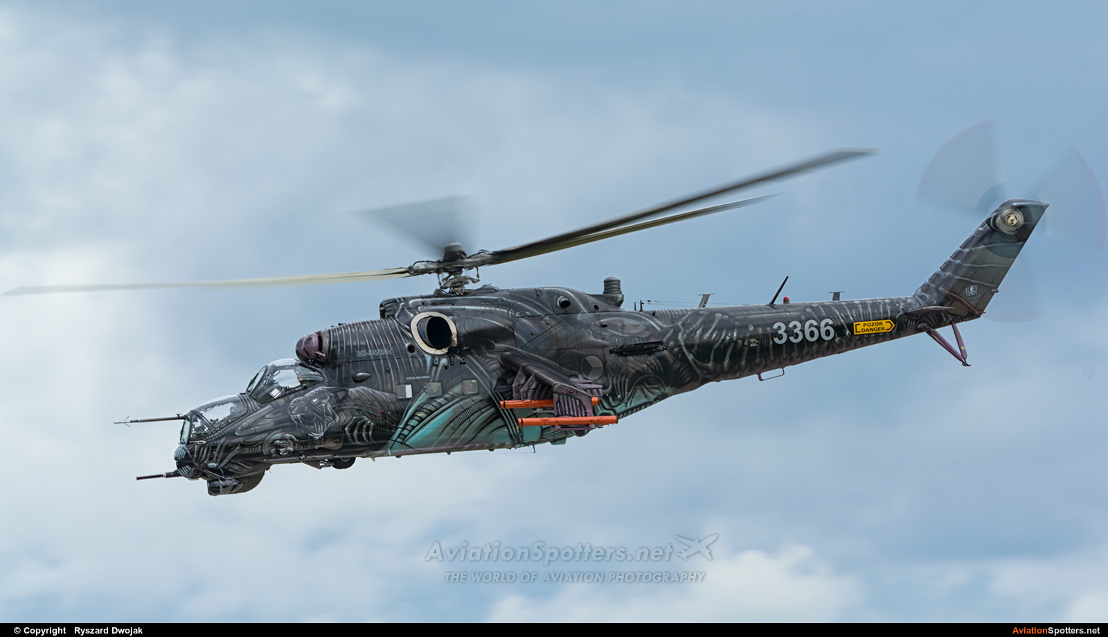 Czech - Air Force  -  Mi-35  (3366) By Ryszard Dwojak (ryś)