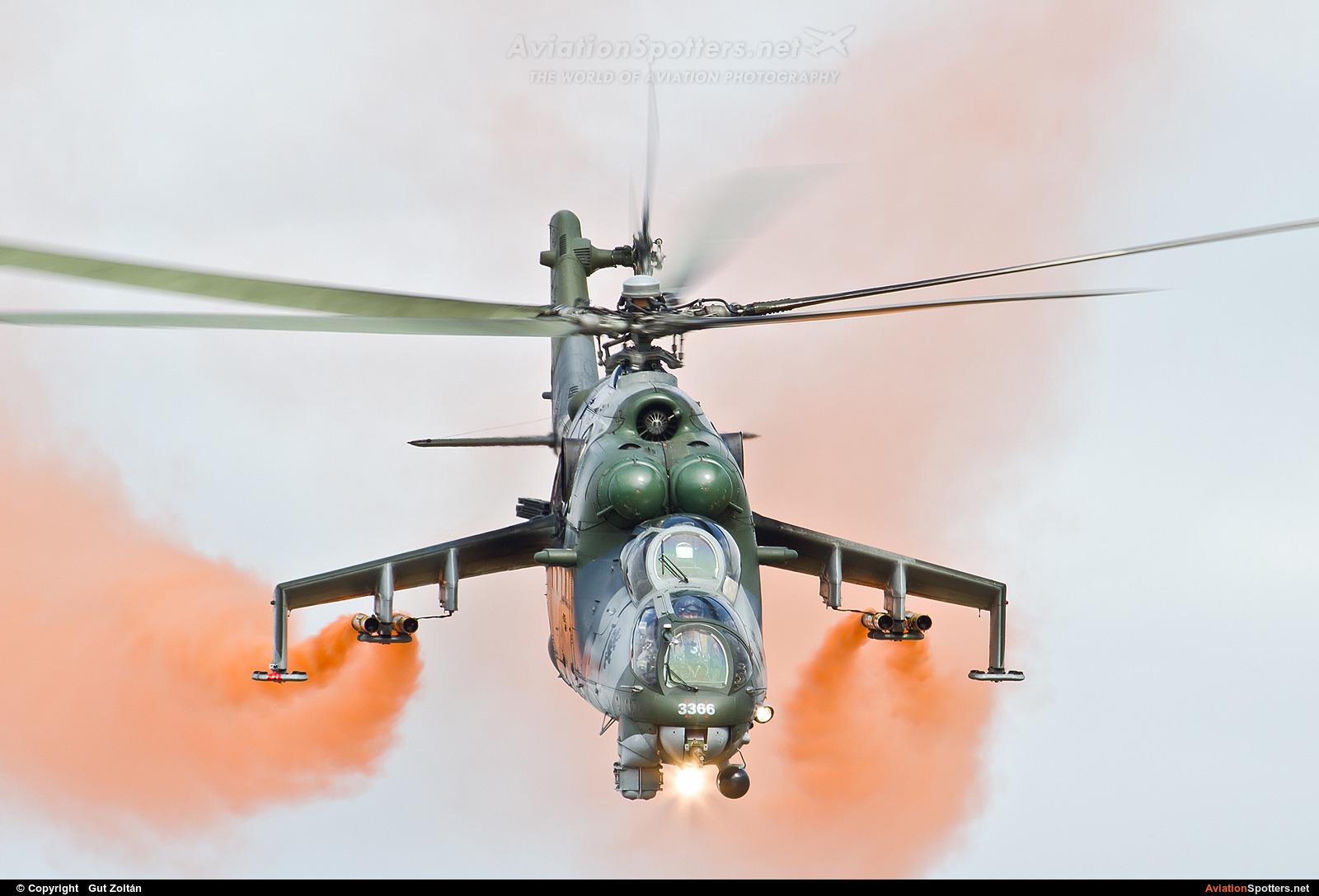 Czech - Air Force  -  Mi-35  (3366) By Gut Zoltán (gut zoltan)