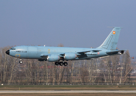 Boeing - C-135FR Stratotanker (737) - operator