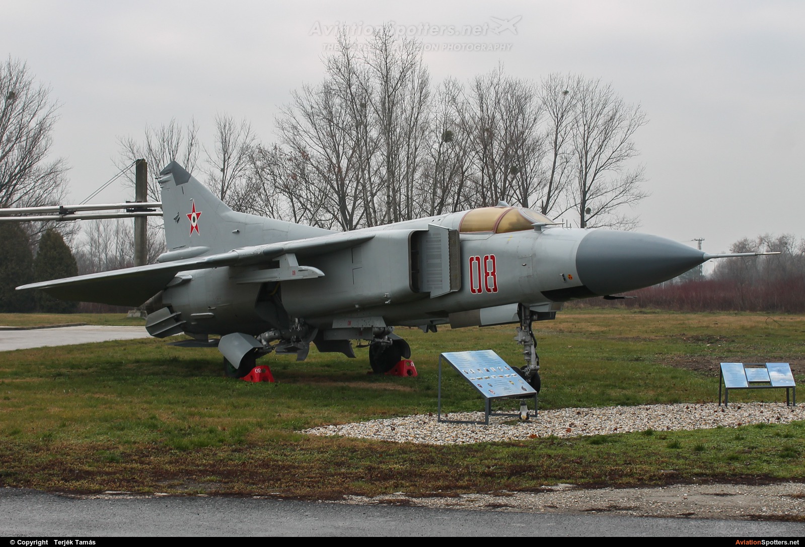 Hungary - Air Force  -  MiG-23MF  (08) By Terjék Tamás (operator)