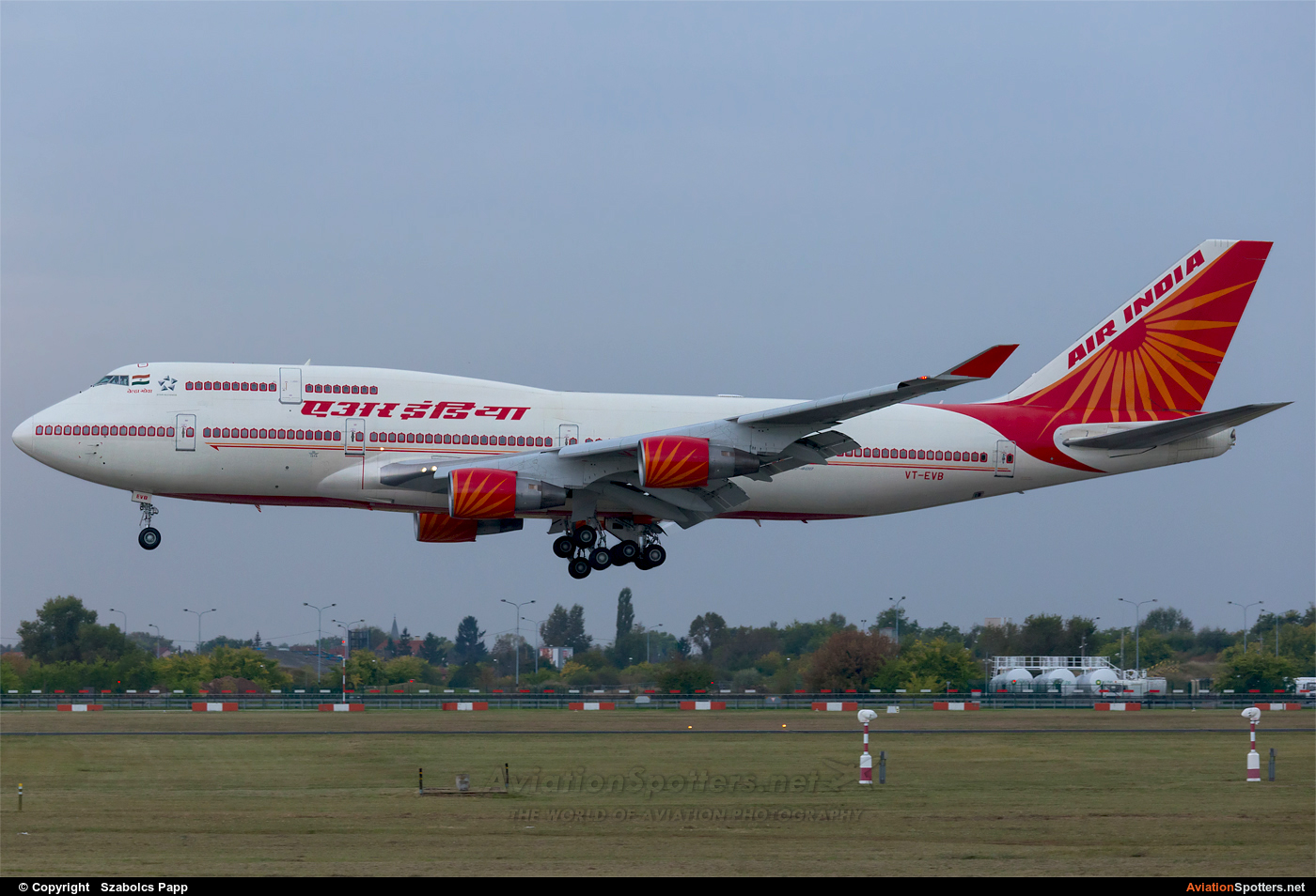 Air India  -  747-400  (VT-EVB) By Szabolcs Papp (mr.szabi)