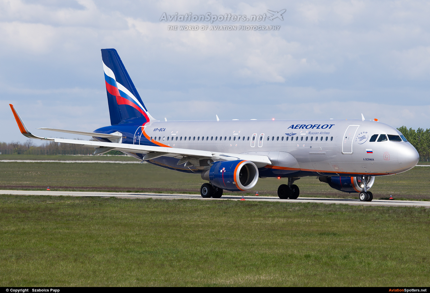 Aeroflot  -  A320-214  (VP-BCA) By Szabolcs Papp (mr.szabi)