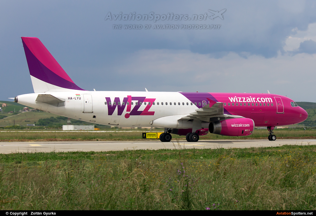 Wizz Air  -  A320-232  (HA-LYU) By Zoltán Gyurka (Zoltan97)