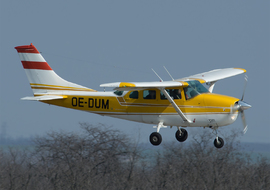 Cessna - 206 Stationair (all models) (OE-DUM) - sas1965
