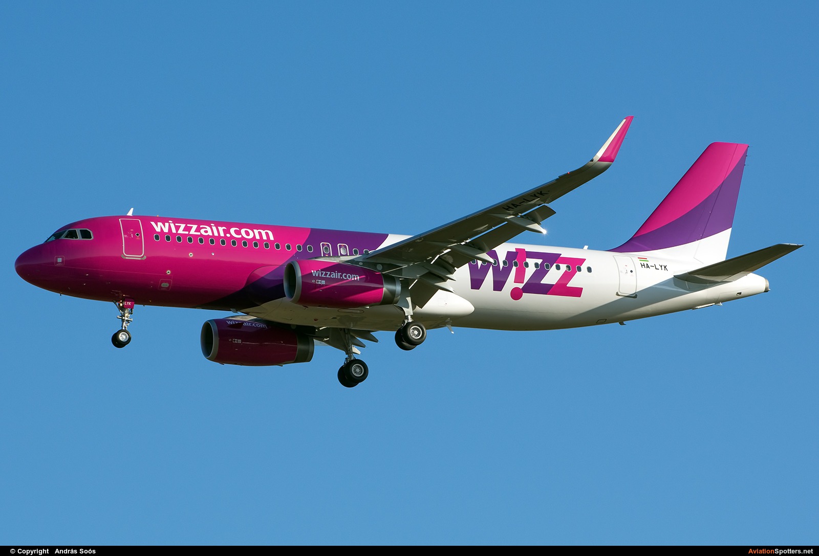 Wizz Air  -  A320-232  (HA-LYK) By András Soós (sas1965)