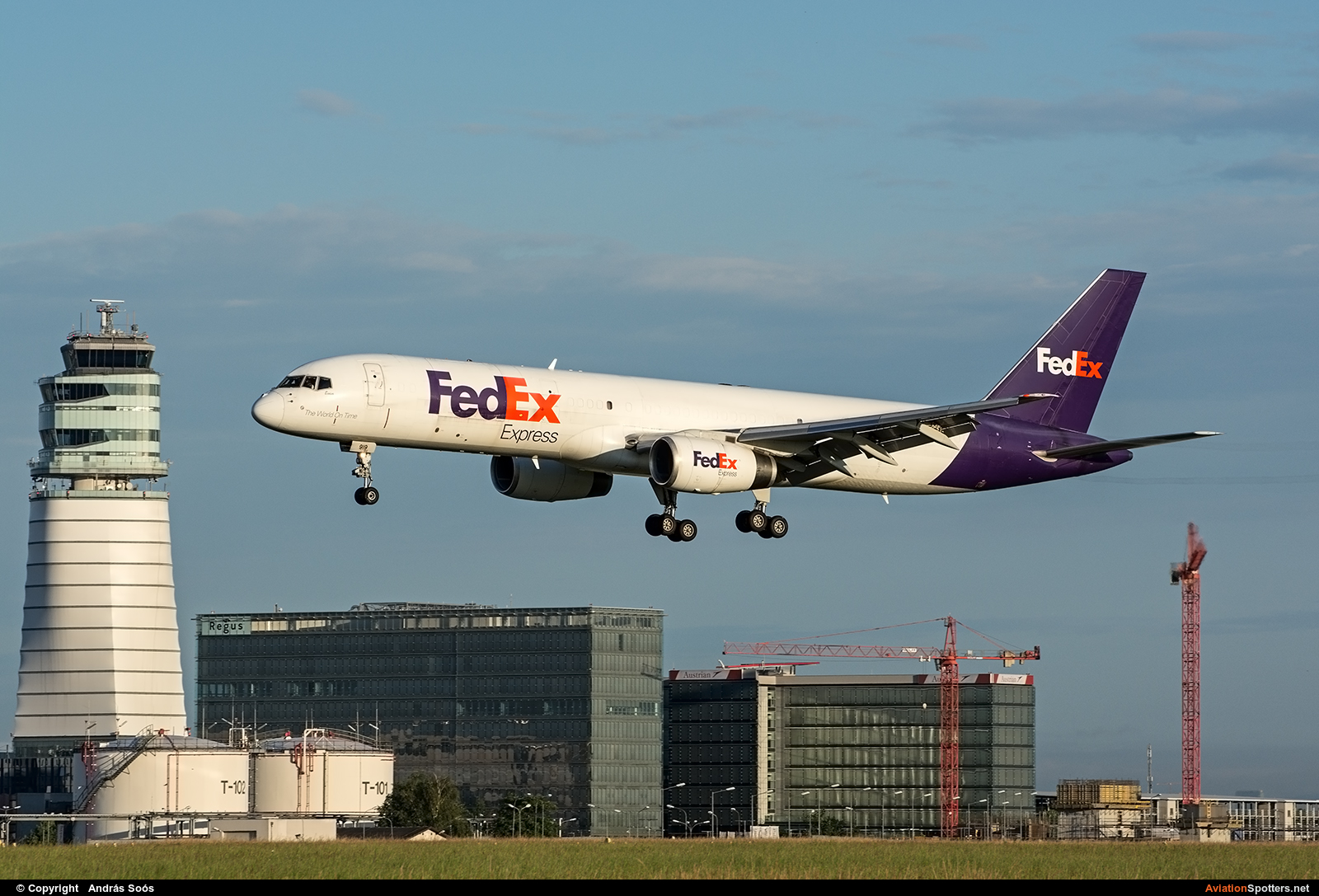 FedEx Federal Express  -  757-200F  (N919FD) By András Soós (sas1965)