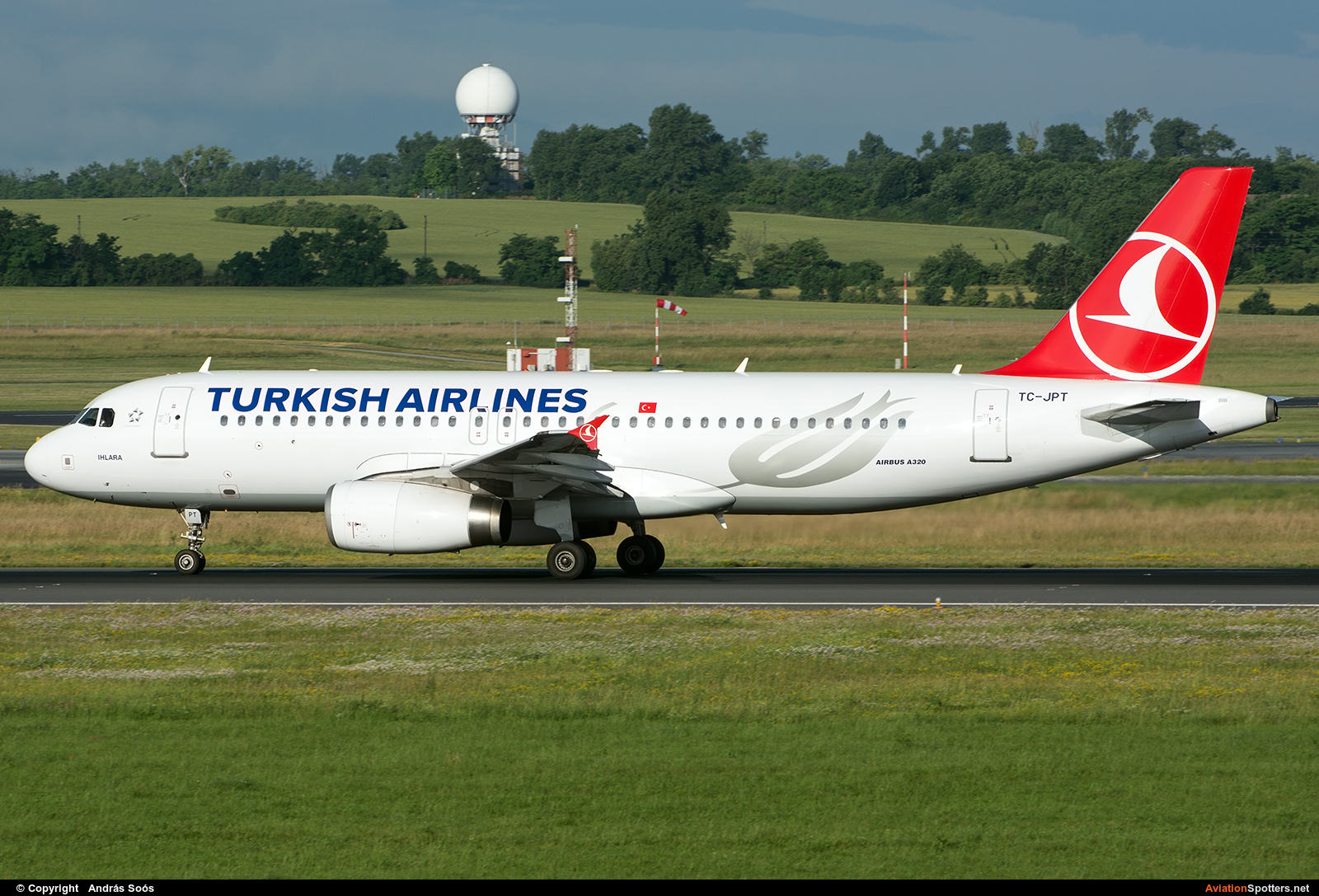 Turkish Airlines  -  A320  (TC-JPT) By András Soós (sas1965)