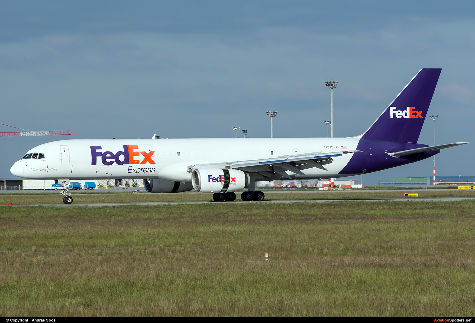 FedEx Federal Express  -  757-200F  (N919FD) By András Soós (sas1965)
