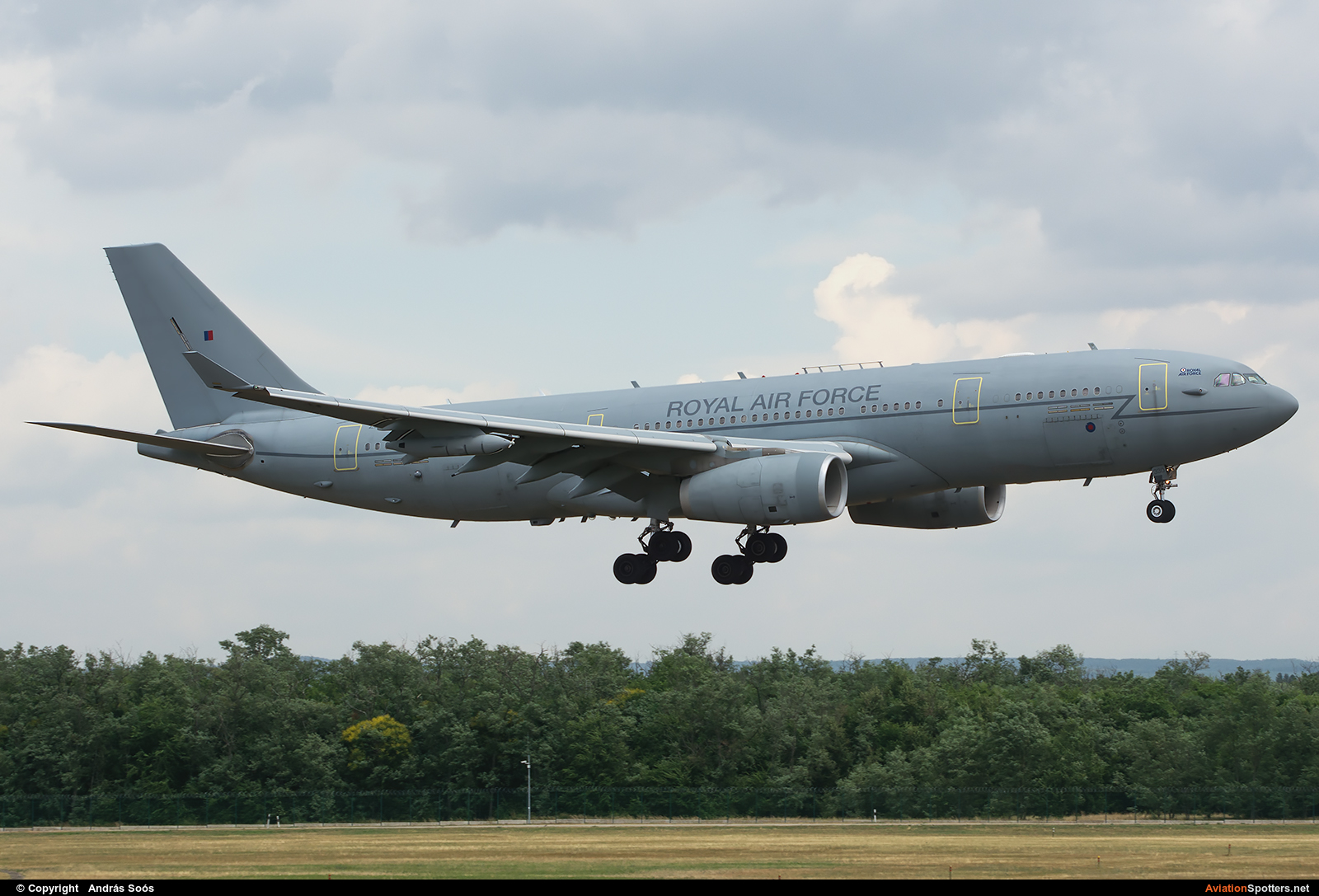 UK - Air Force  -  Voyager MRTT  (ZZ330) By András Soós (sas1965)
