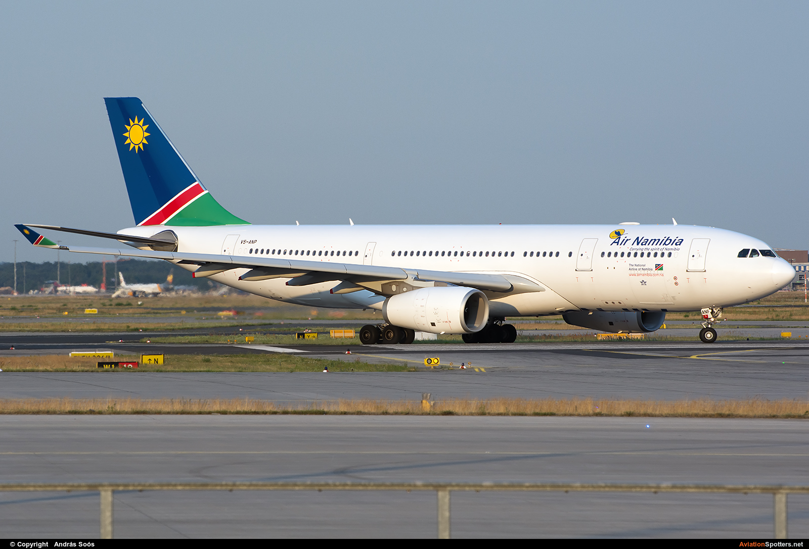 Air Namibia  -  A330-243  (V5-ANP) By András Soós (sas1965)
