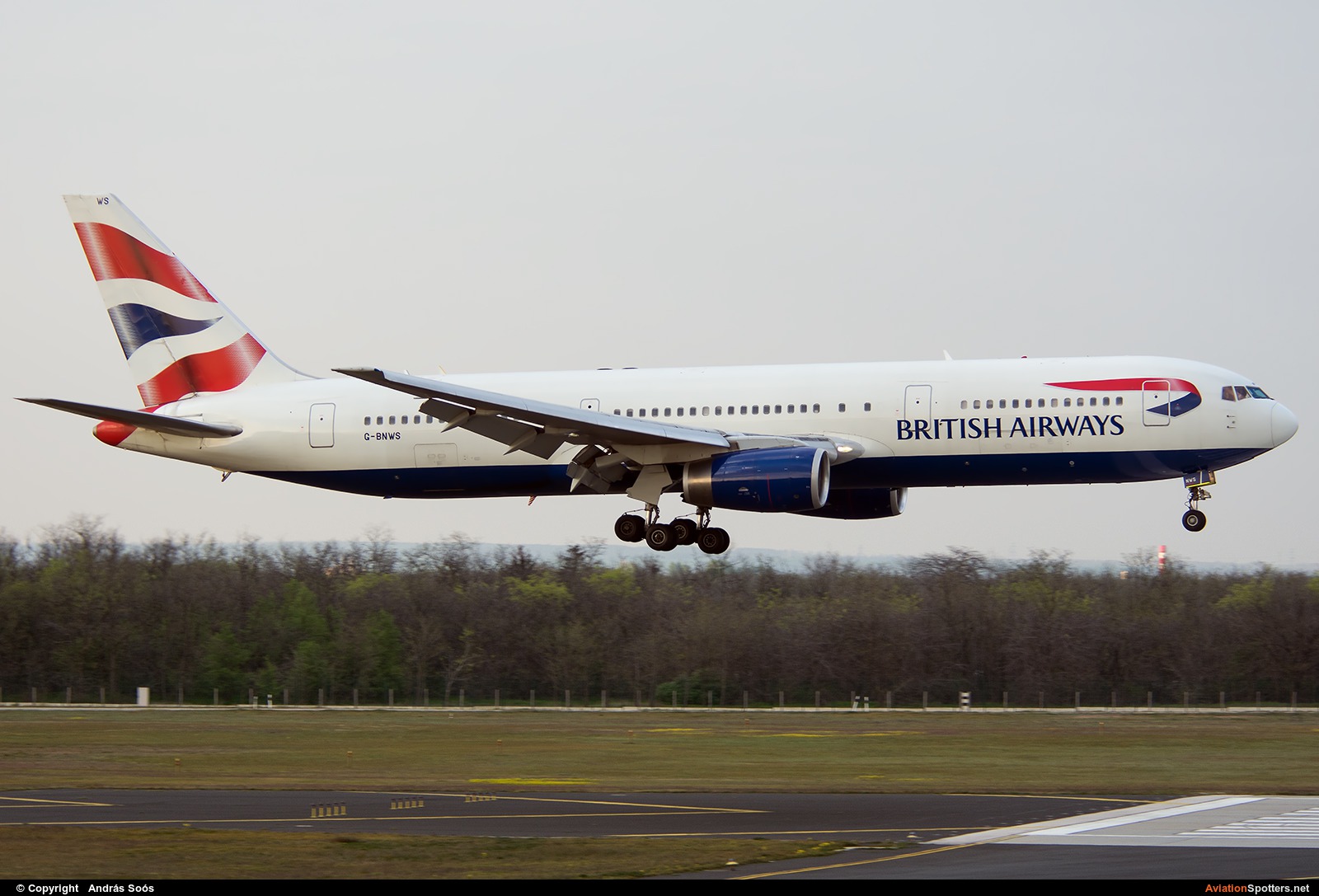 British Airways  -  767-300ER  (G-BNWS) By András Soós (sas1965)