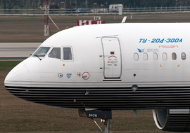 Tupolev - Tu-204C (RA-64010) - Misixx
