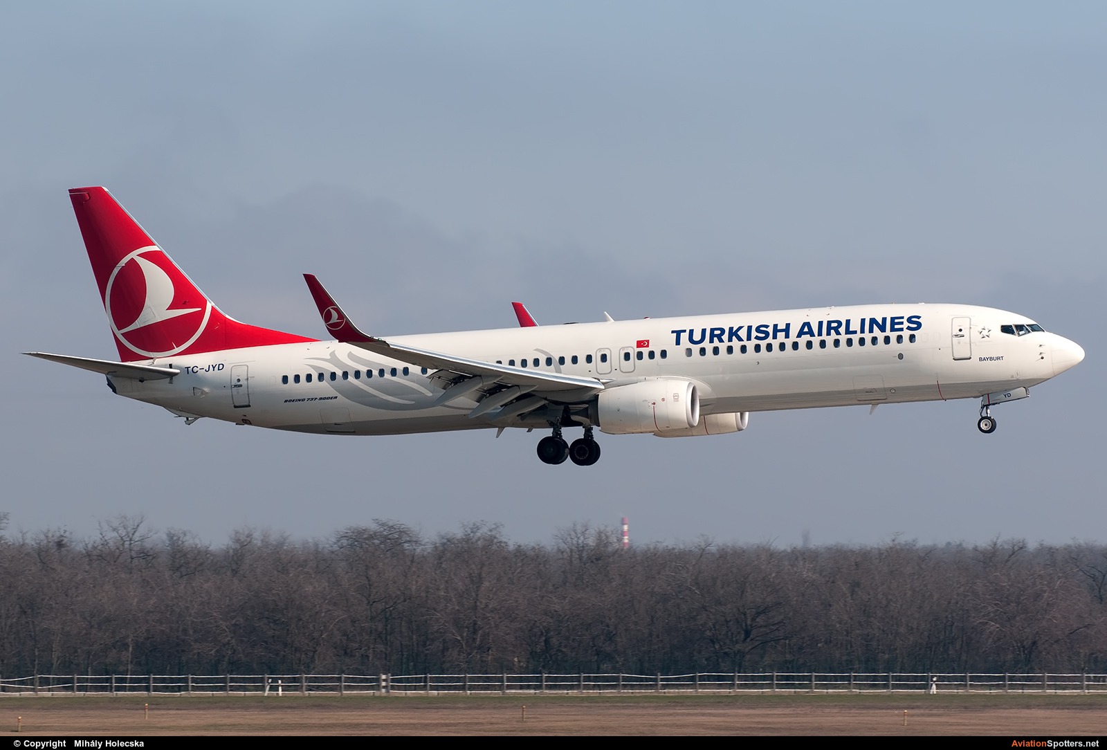 Turkish Airlines  -  737-900ER  (TC-JYD) By Mihály Holecska (Misixx)