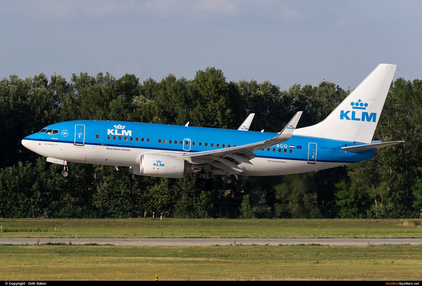 KLM  -  737-600  (PH-BGQ) By Orth Gábor (Roodkop)