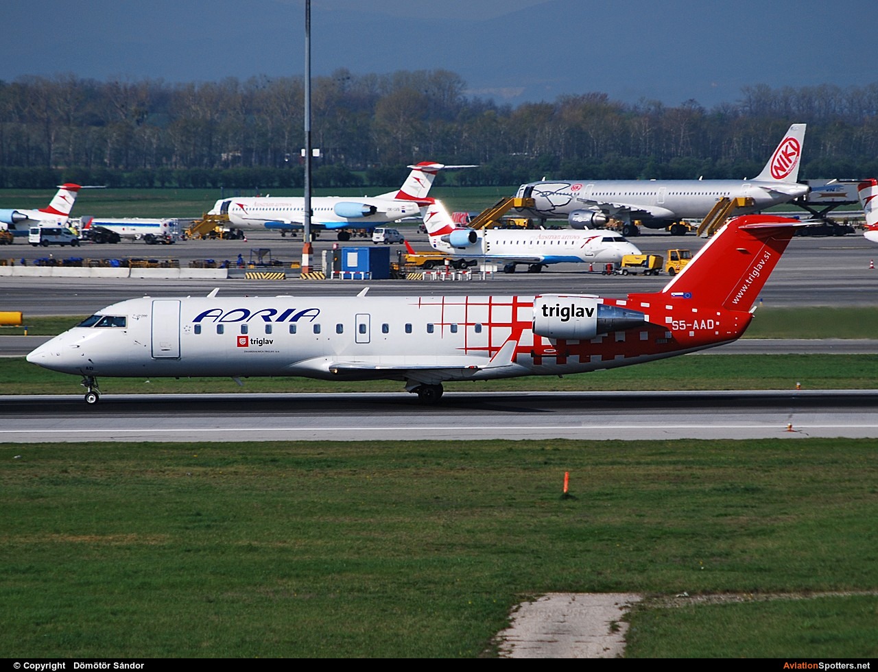 Adria Airways  -  CL-600 Regional Jet CRJ-200  (S5-AAD) By Dömötör Sándor (mat1899)