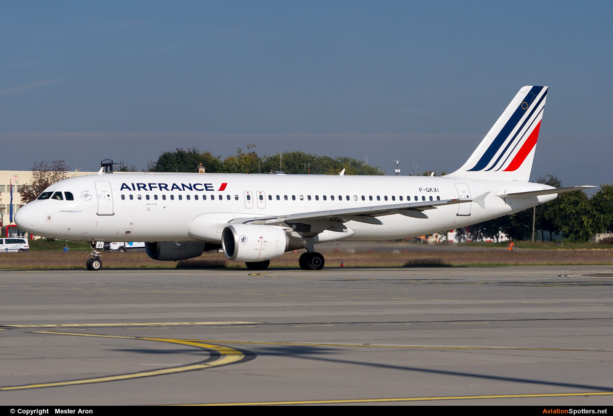 Air France  -  A320  (F-GKXI) By Mester Aron (MesterAron)